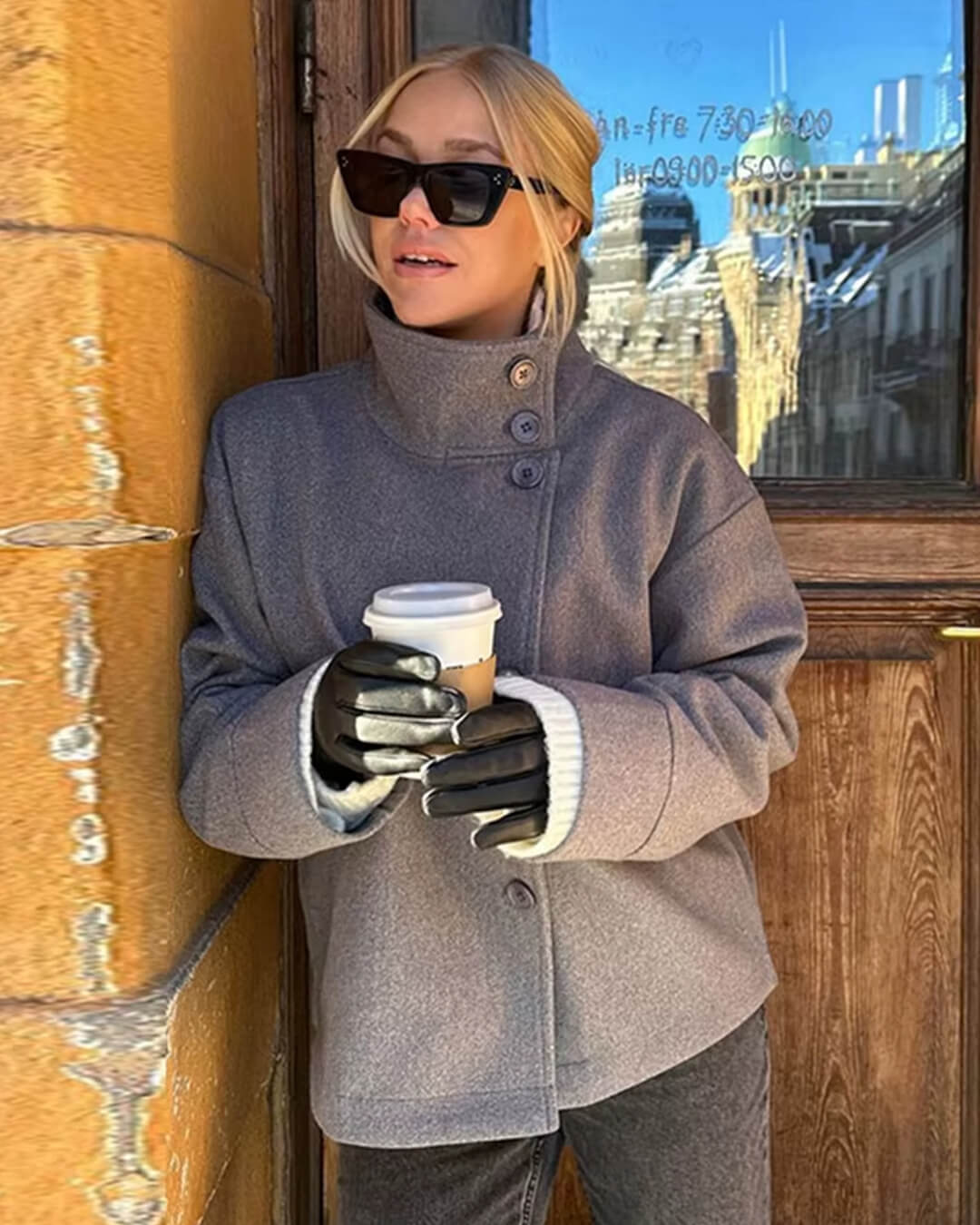 Mon Élise Elegant Jacket with Stand Collar