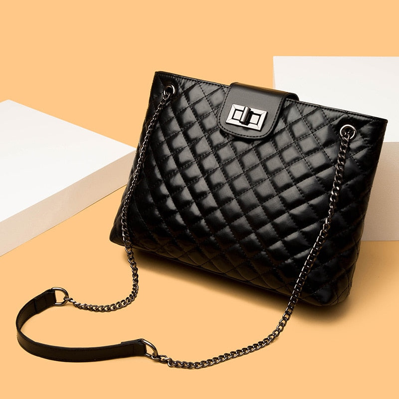 Soraia Quilted Genuine Leather Bag