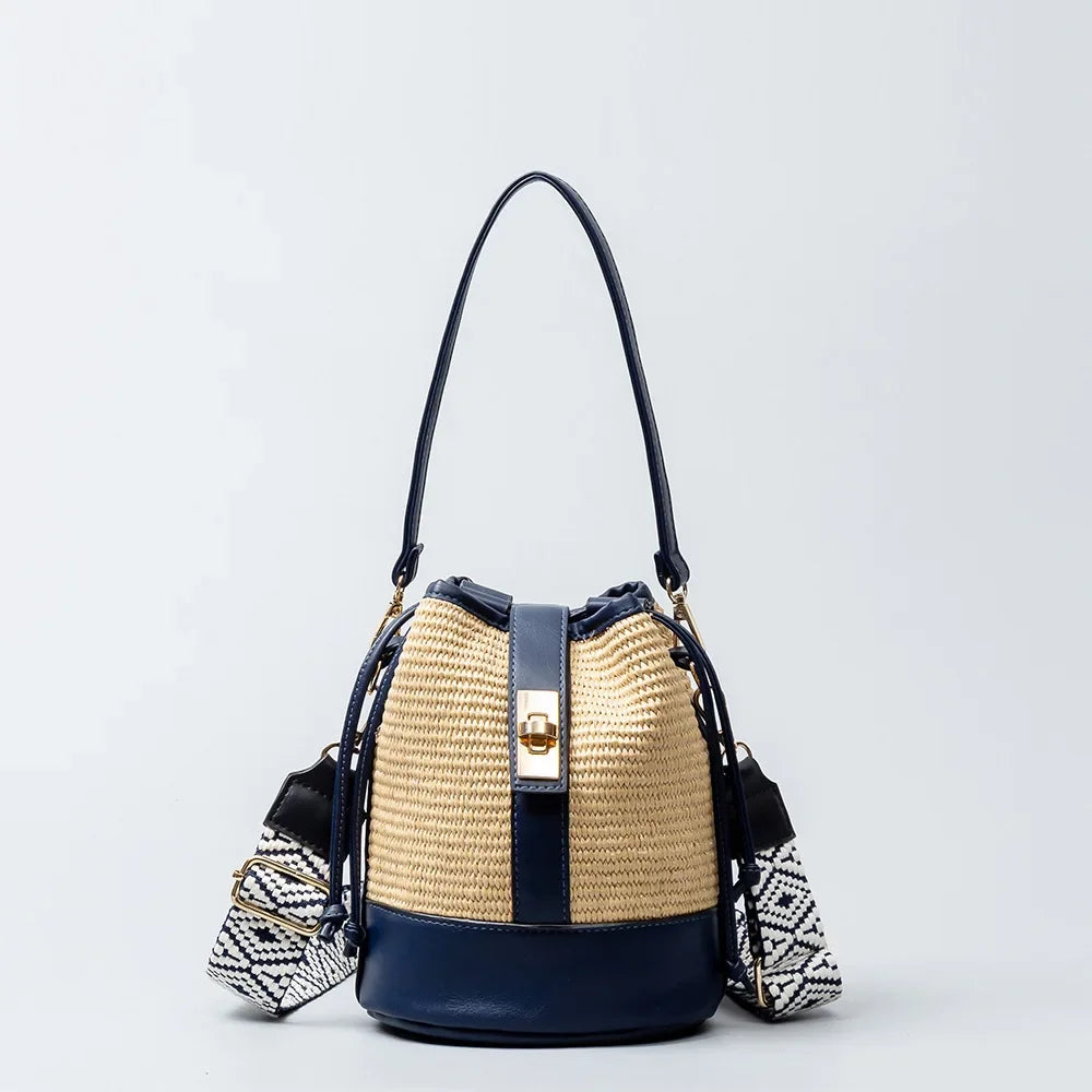 Marília Bucket Crossbody Bag