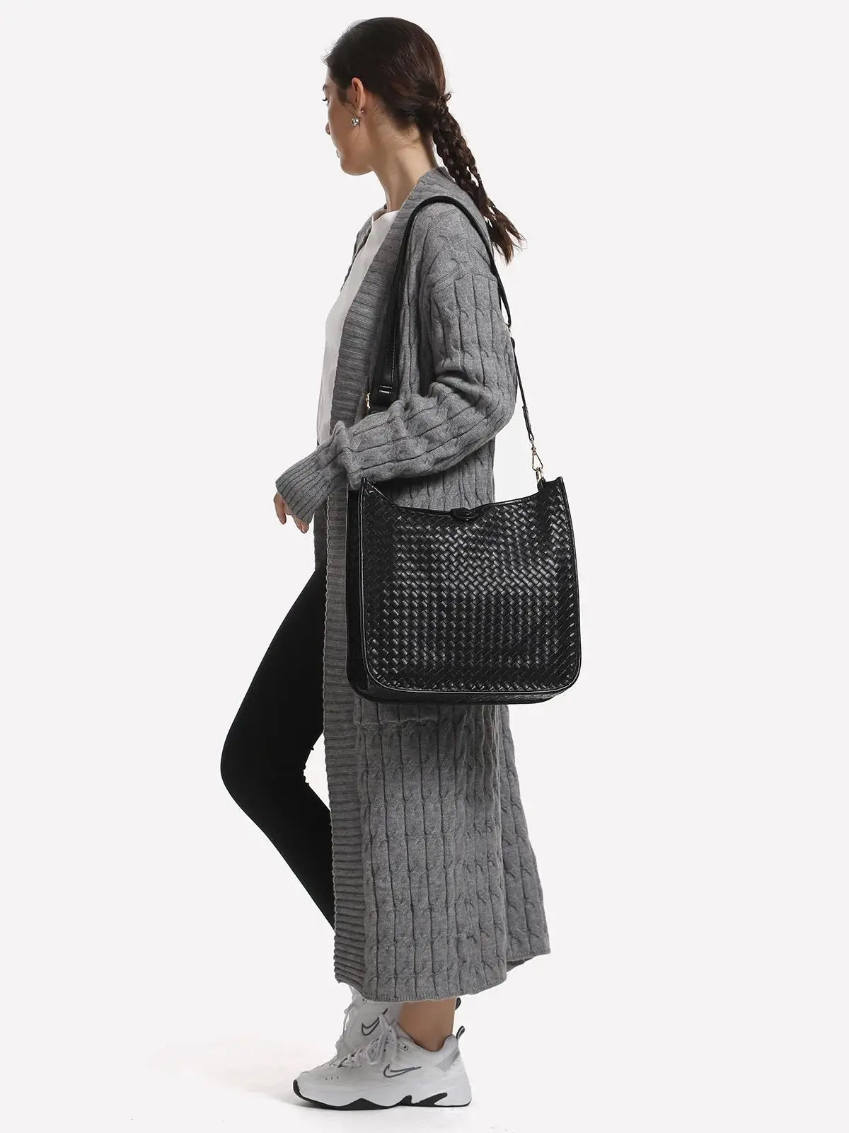 Eduarda Woven Messenger Bag