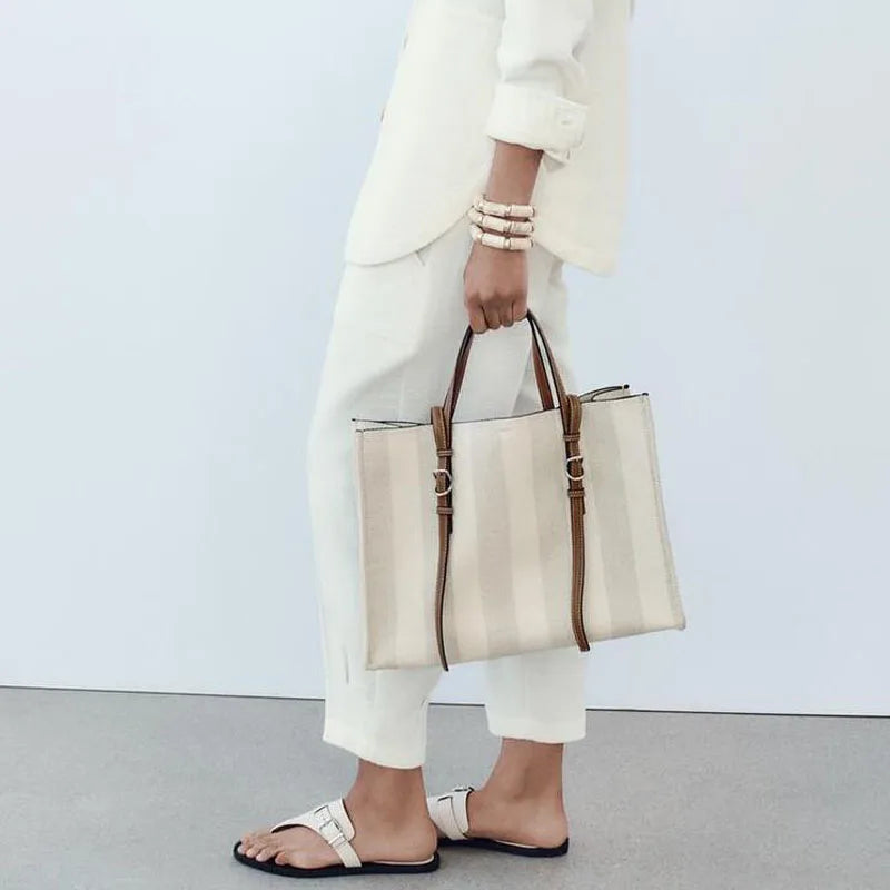 Pam Shoulder Tote Bag Medium